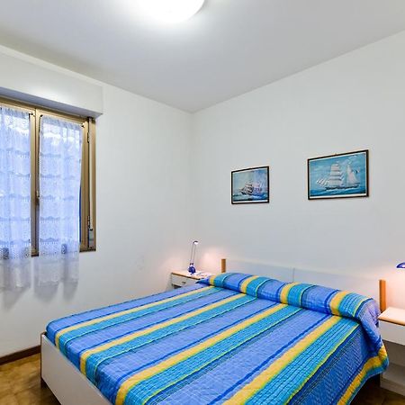 Adua Apartamento Bibione Exterior foto