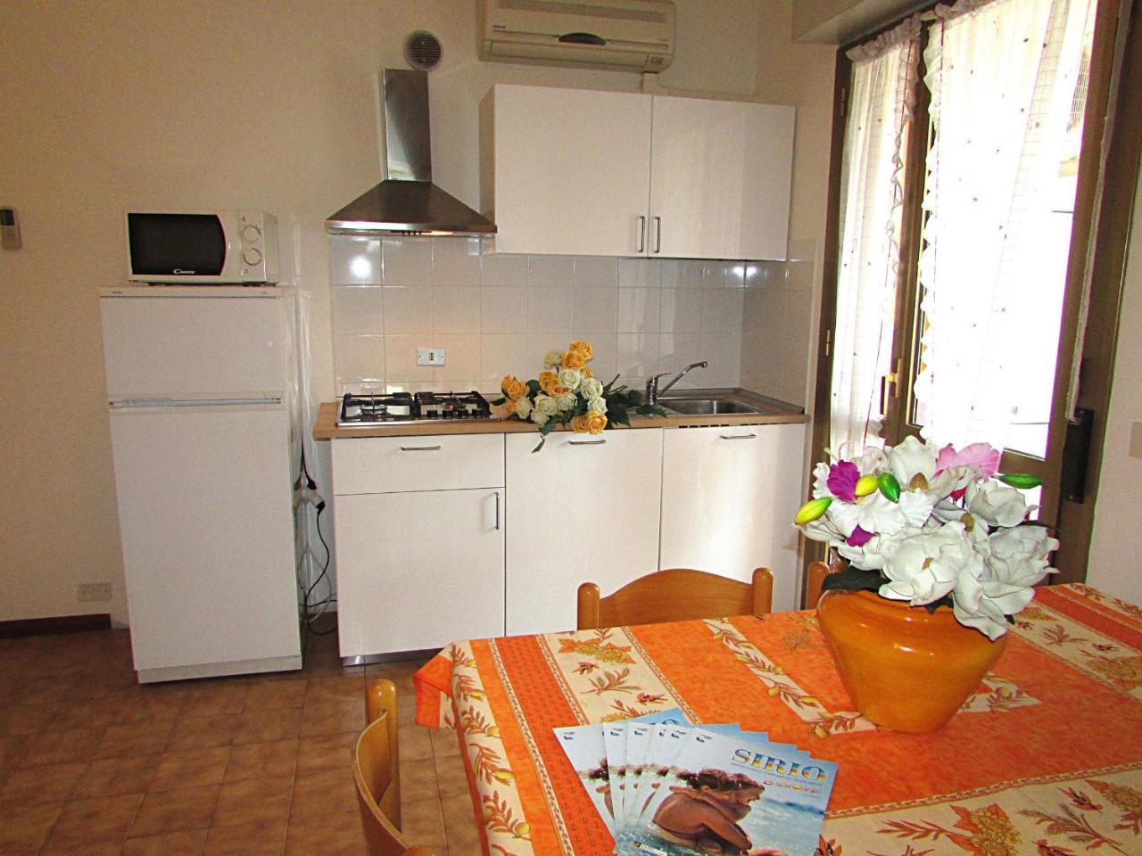 Adua Apartamento Bibione Exterior foto